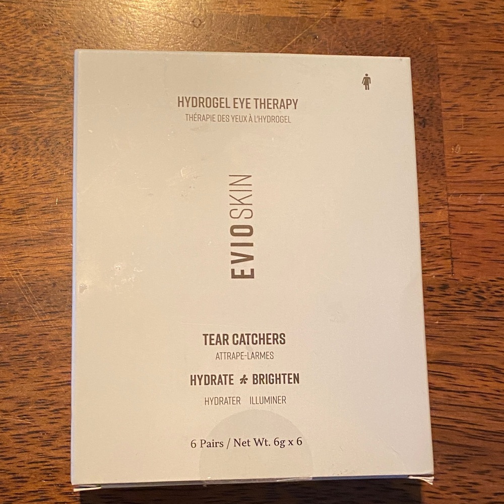 Hydrogel Eye Therapy Patches by Evio Skin